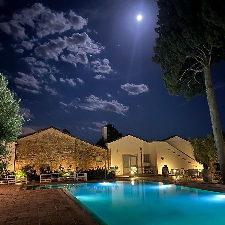 Masseria Celentano Relais & Agriturismo サン・セヴェーロ エクステリア 写真