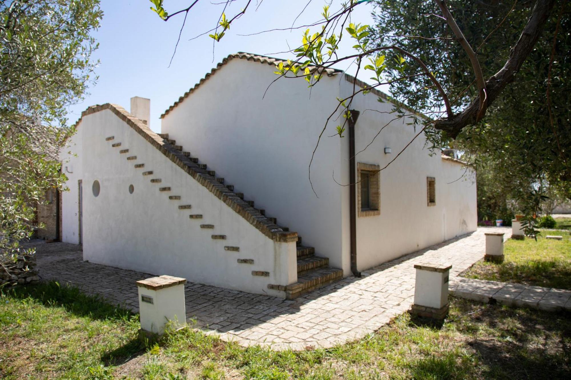 Masseria Celentano Relais & Agriturismo サン・セヴェーロ エクステリア 写真
