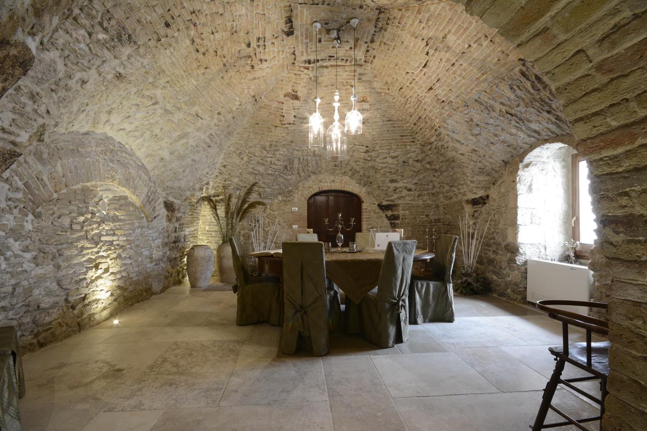 Masseria Celentano Relais & Agriturismo サン・セヴェーロ エクステリア 写真