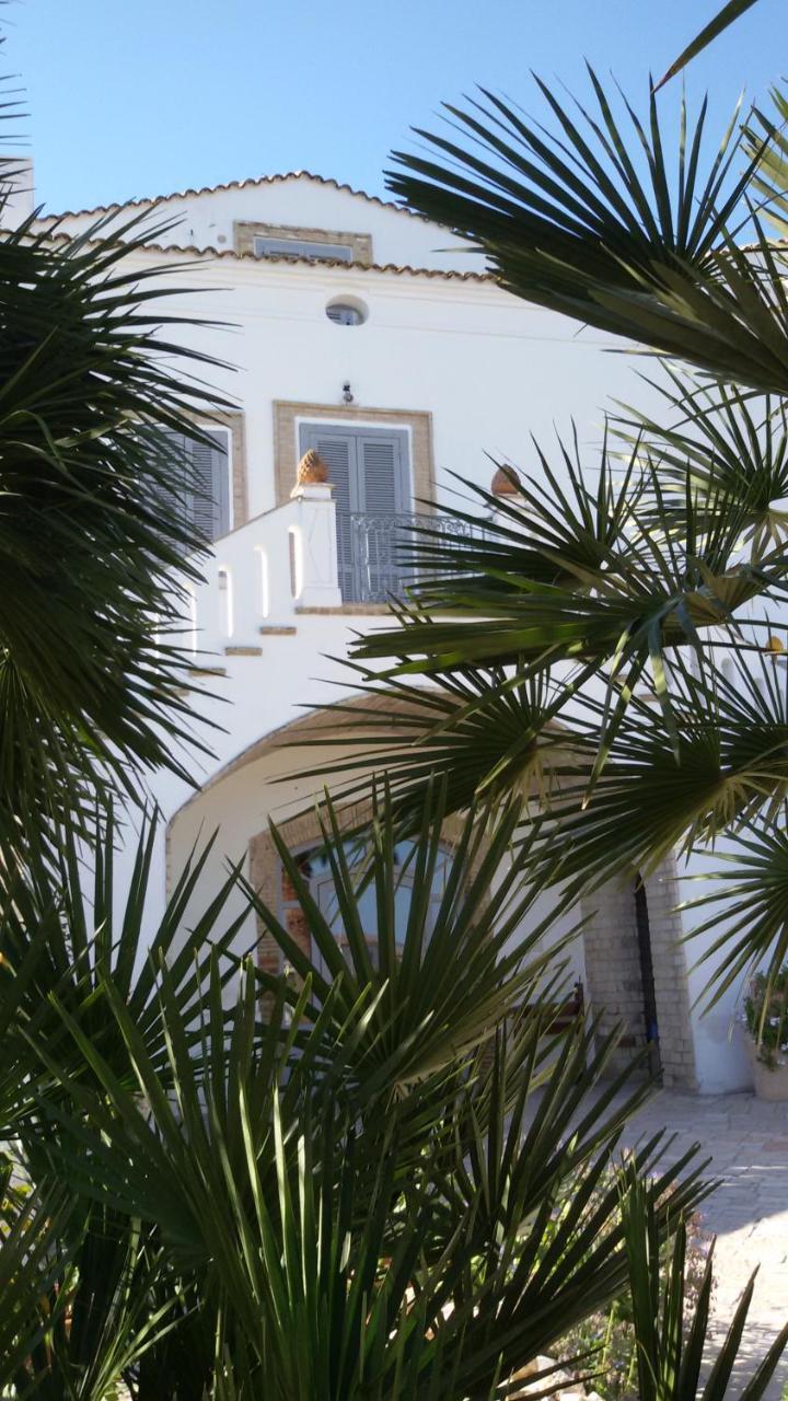 Masseria Celentano Relais & Agriturismo サン・セヴェーロ エクステリア 写真